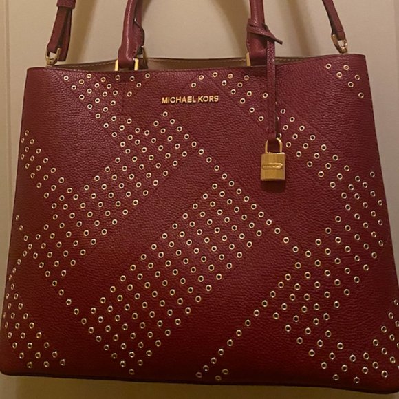 Maroon MICHAEL KORS Bag with Gold detailing - Picture 1 of 4